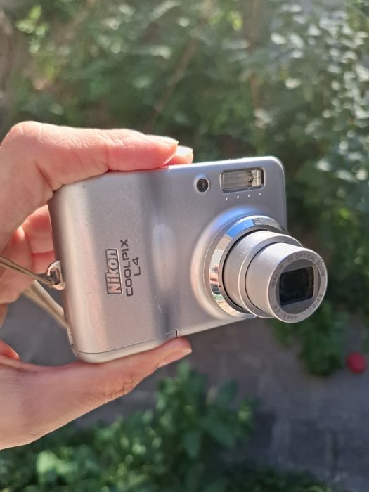 Компактен дигитален фотоапарат NIKON COOLPIX L4