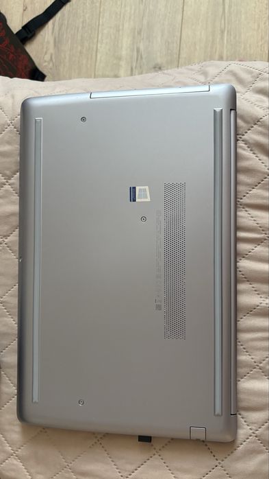 Лаптоп HP 250 G7
