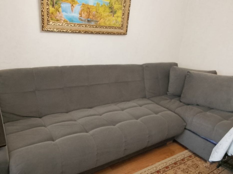 Продам диван и стол раздвижной
