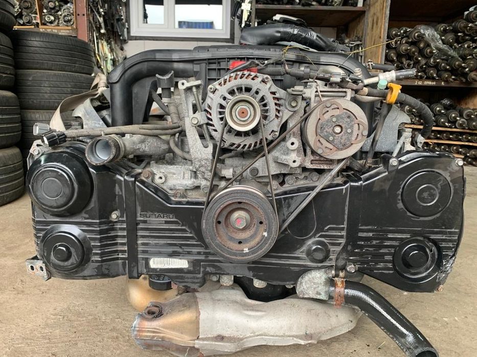 Контрактный двигатель Субару EJ20 объёмом 2.0л