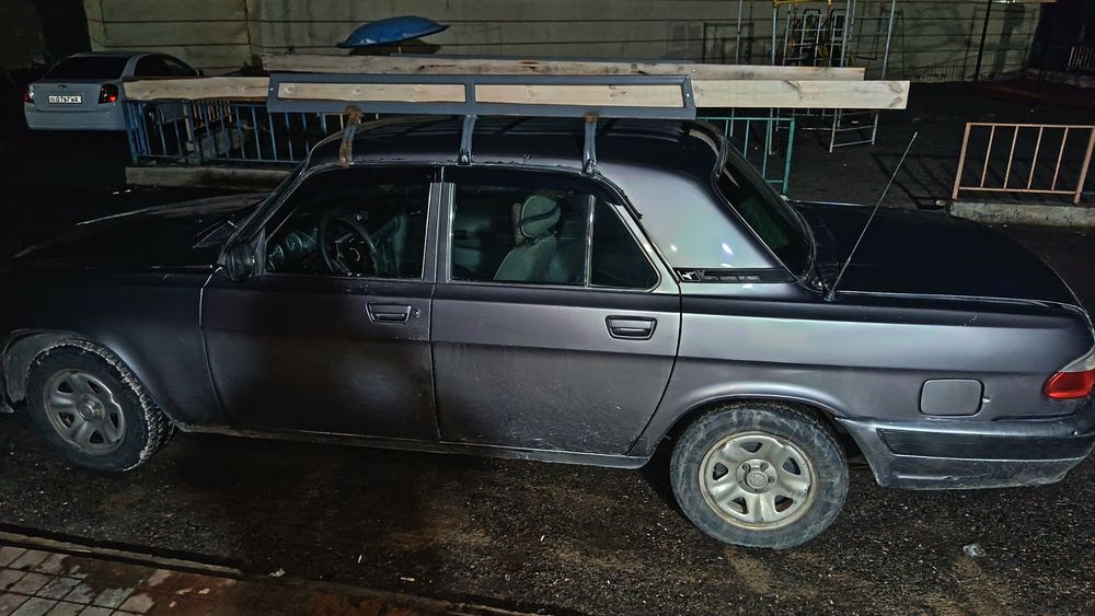 Gaz 31105 Volga avtomashinasi