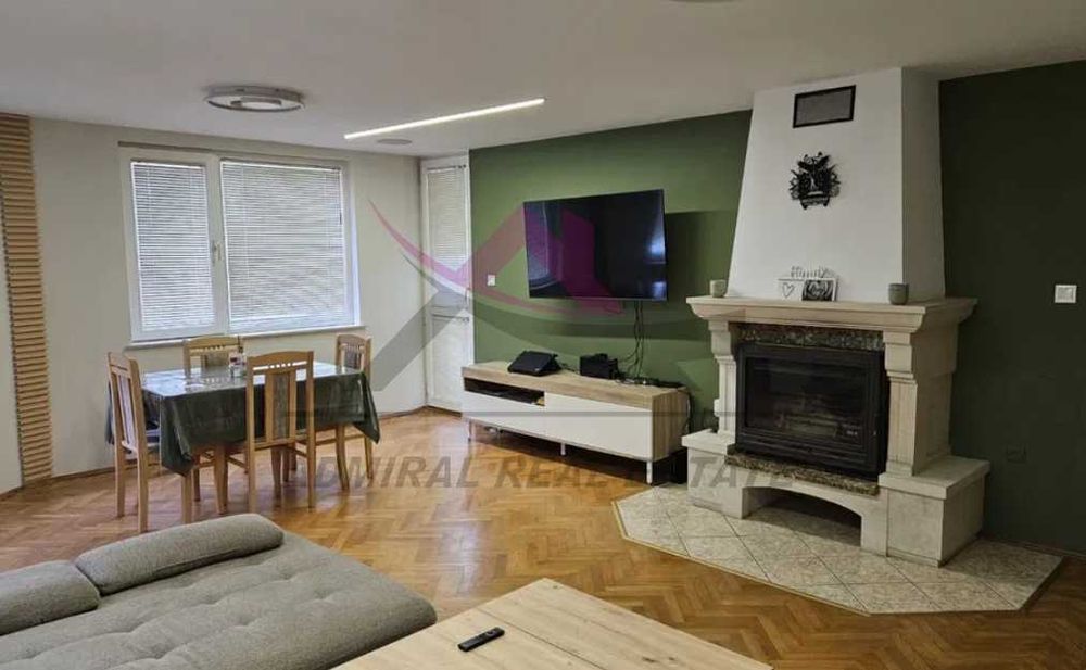 Тристаен -обзаведен -Колхозен пазар