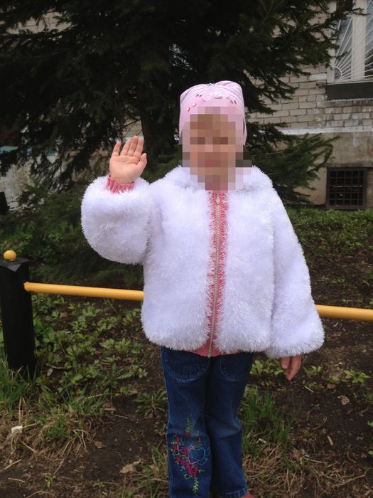 Продам кофту детскую