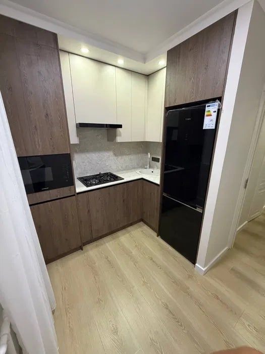 Квартира на рынок Госпиталка 1*2/3/4 общ пл 40м Евро с обстановкой