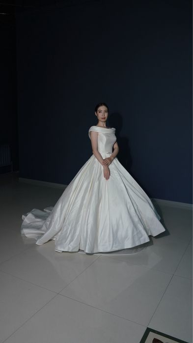 Продам свадебное платье