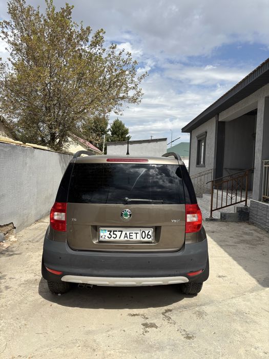 Skoda Yeti 2013 года выпуска