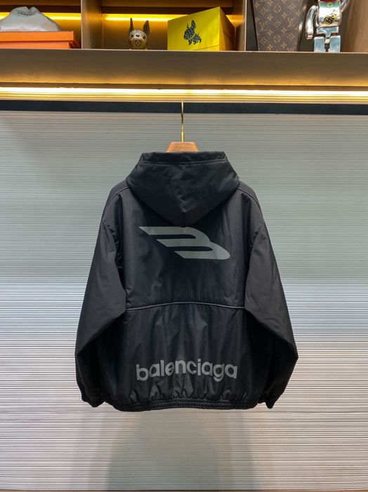 Geaca Balenciaga , calitate premium , pe comanda , noua , XL