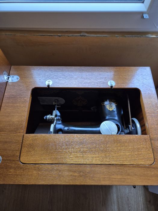 Работеща шевна машина 2М