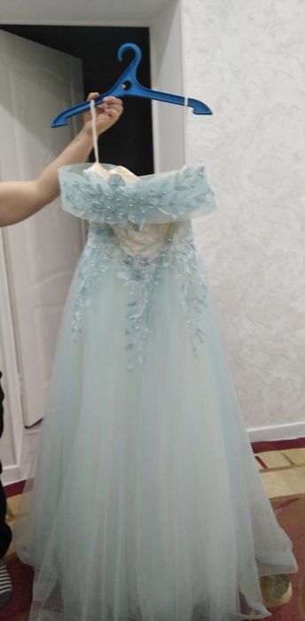 Вечерние платья нарядная