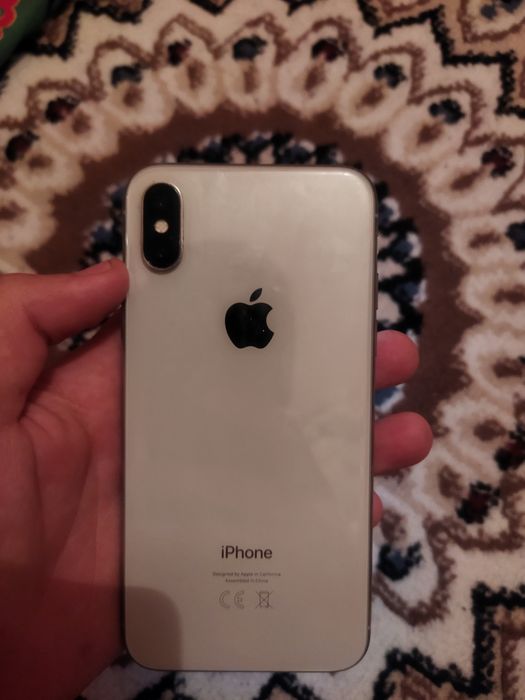 Iphone X памят 64гб