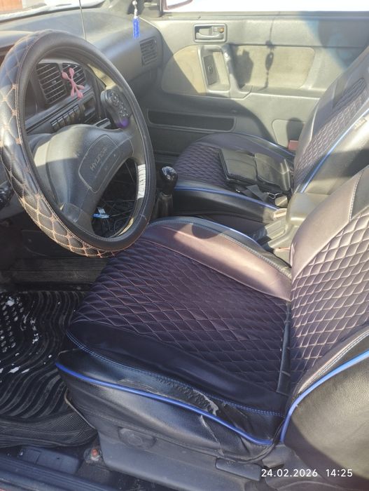 Продам машину хюндай лантра!!