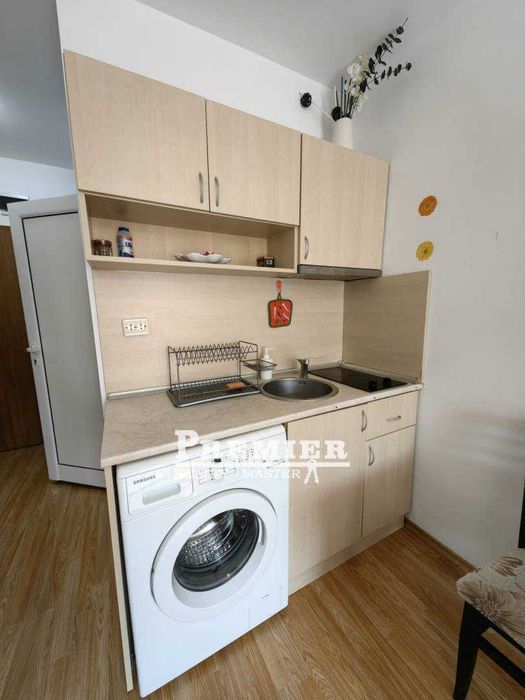 Продава се Едностаен апартамент в Бургас, Акациите - 30 кв.м за 1567 €/кв.м - Снимка #4