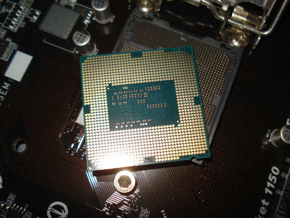 Procesor intel core i3 4130 3.4ghz 4 core sk 1150