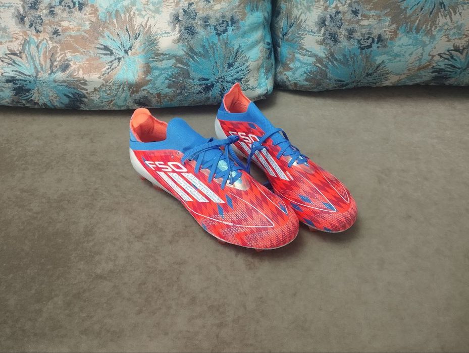 Футбольные бутсы Adidas F50. Размер 41-41.5. Новые