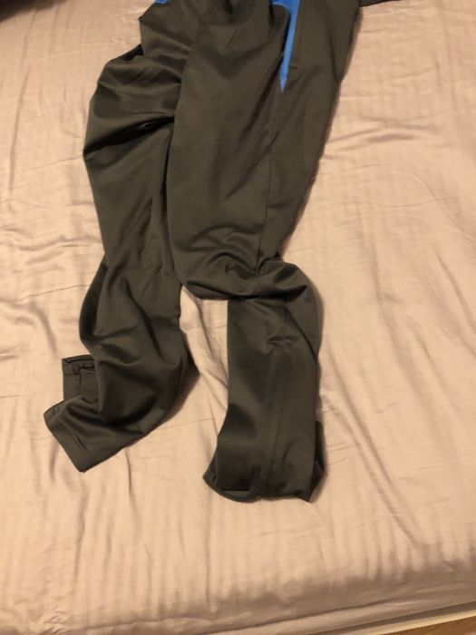 Pant nike in stare foarte buna