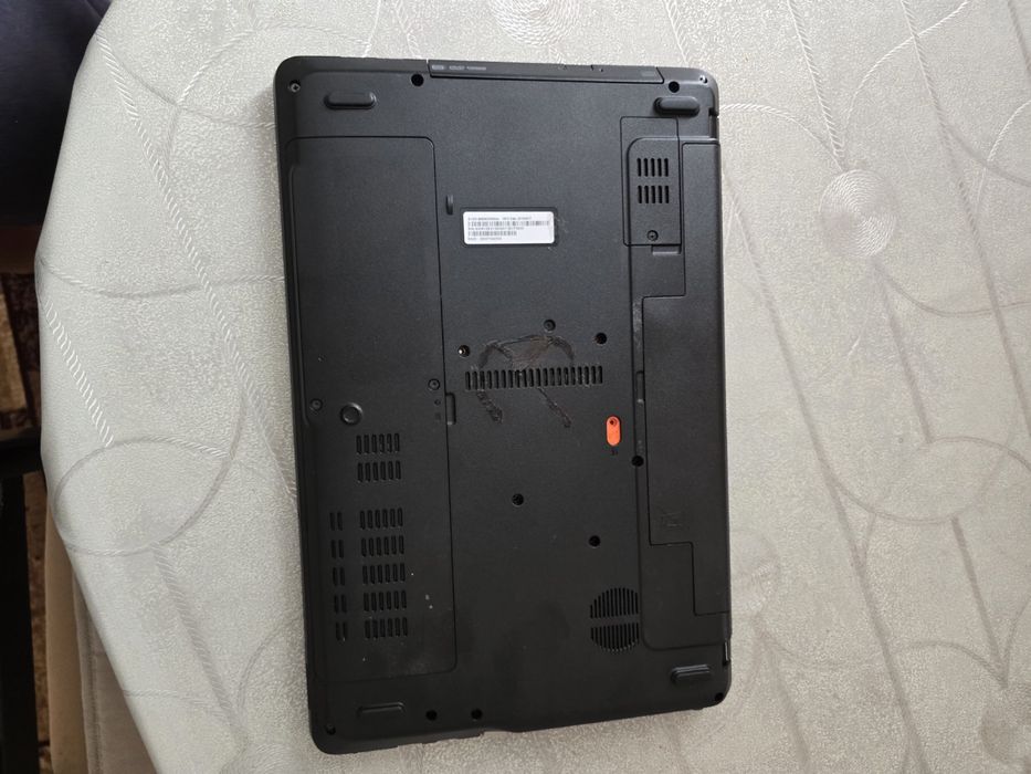 Acer Aspire E3-111