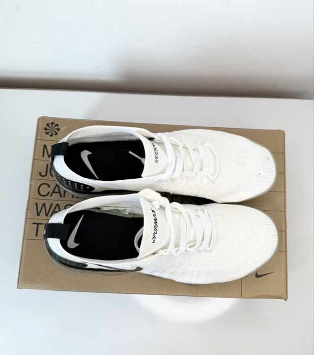 Nike Air Vapormax Flyknit 2 (45) 29см. Маратонки