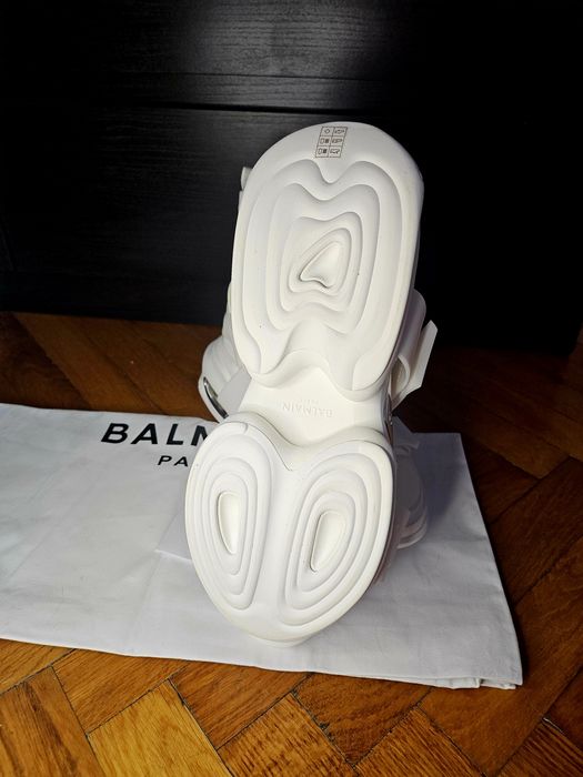 Balmain B-Bold White