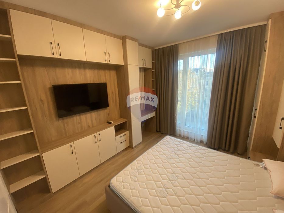 Дава се под наем Тристаен апартамент в к.к. Св.Св. Константин и Елена - 103 кв.м за 1296.42 € - Снимка #11