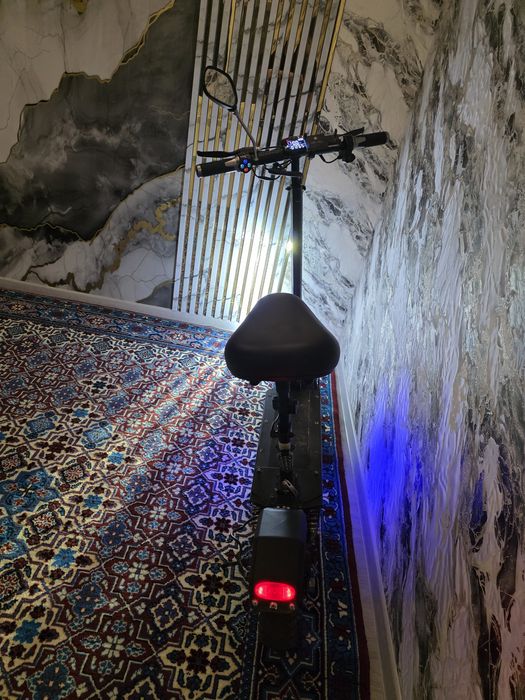 Продаётся электросамакат хороший состояние