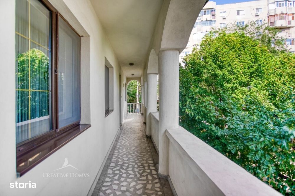 Apartament cu 3 camere, 2 locuri parcare / Sebastian - 13 Septembrie