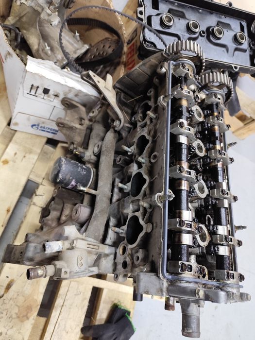 Продам ГБЦ от Хонда СРВ (головка)