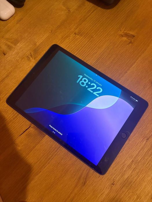 Apple iPad 8 32Gb Wi-Fi