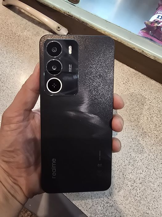 Realmi с71 жана телефон Алдым сол ушын сатып жатырмын