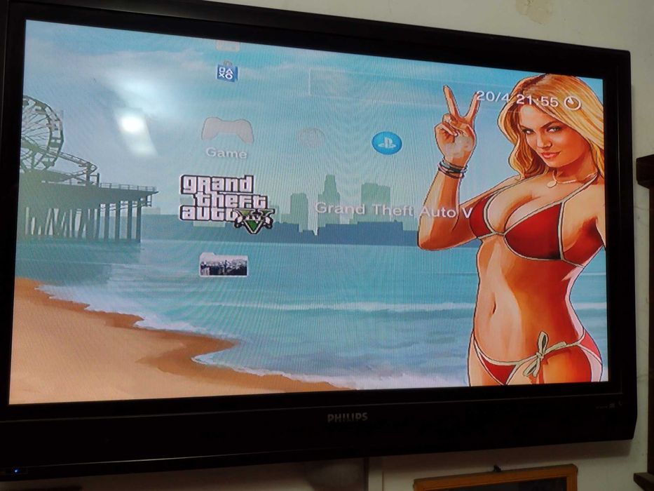 PS3 cu accesorii si joc GTA5