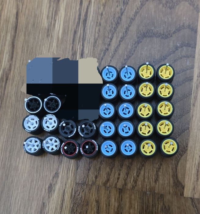 Roți 1/64 pentru machete