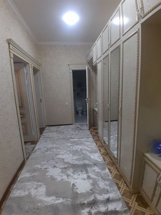 Квартира кизларга шерикчиликга