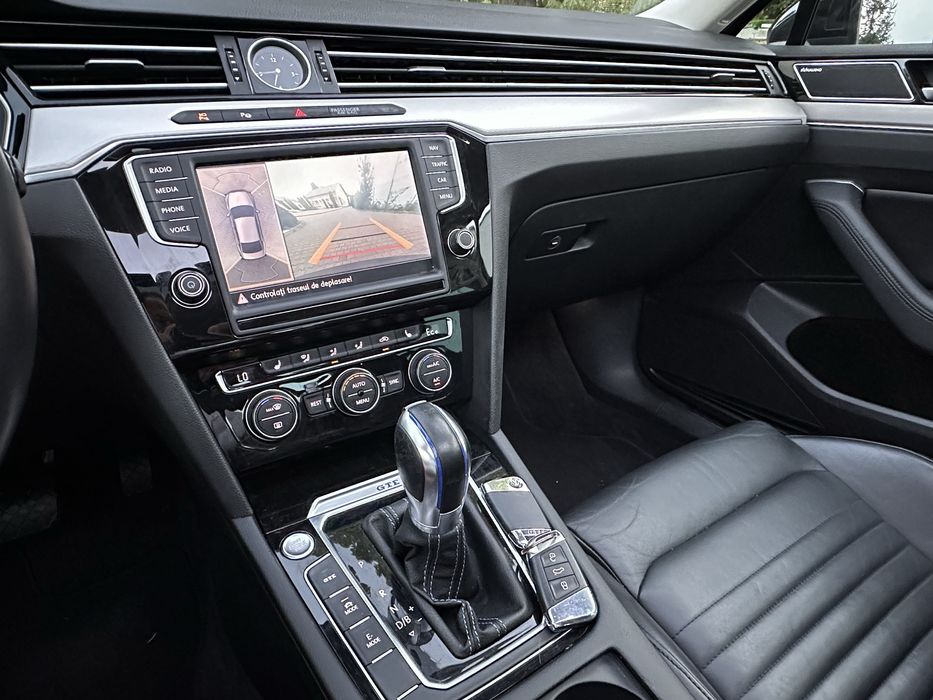 Vw Passat GTE limuzină automată