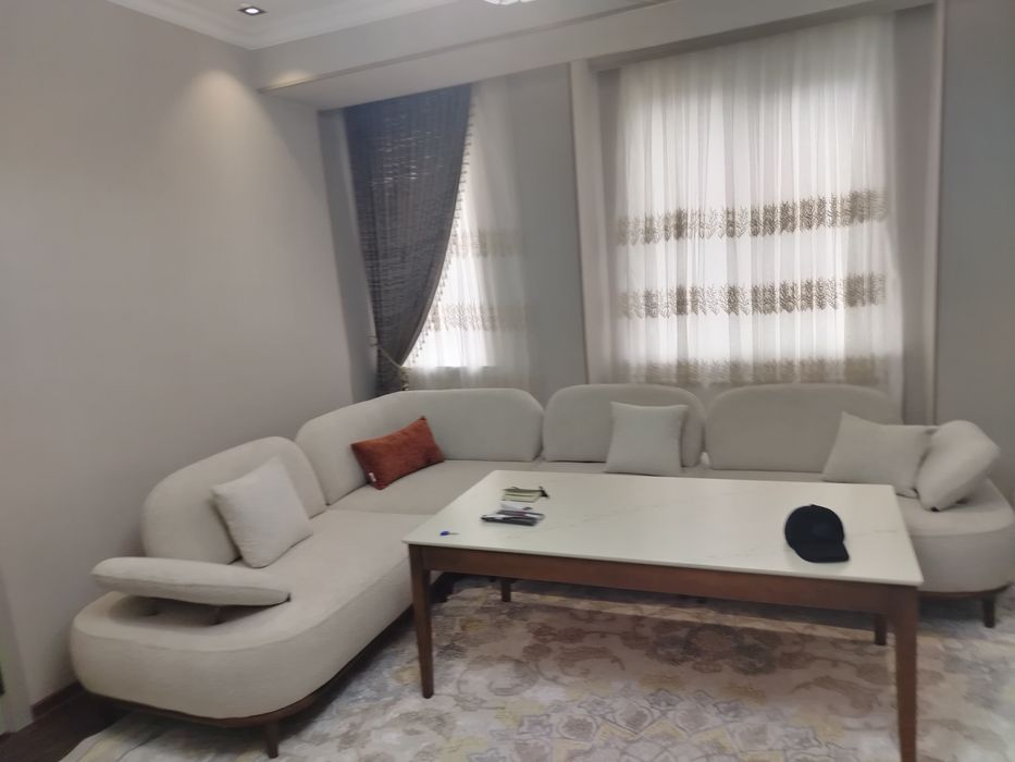 Квартира сотилади 105 кв янги гиштли дом