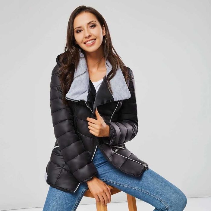 Ново дамско зимно яке с колан