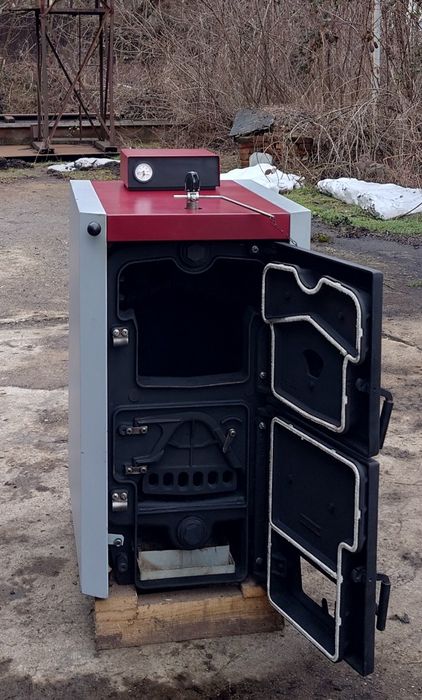 Чугунен котел на твърдо гориво Виадрус/Viadrus U22 5D 30 kW