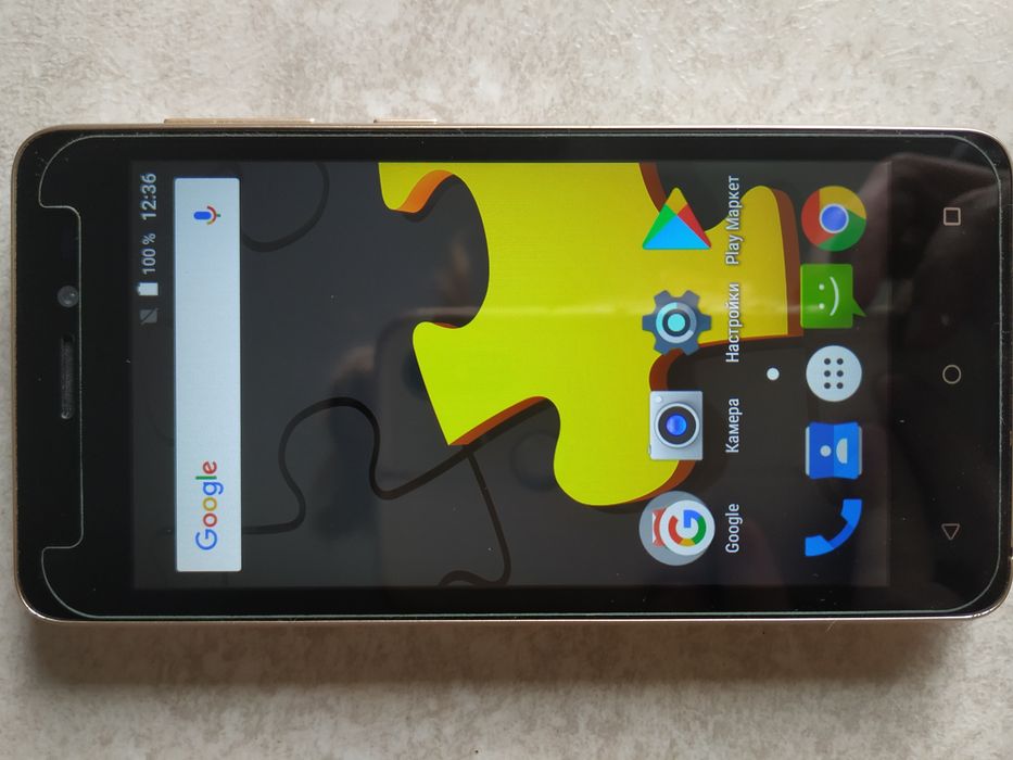 Продаю сотовый телефон Beeline Pro 6, 2Sim карты