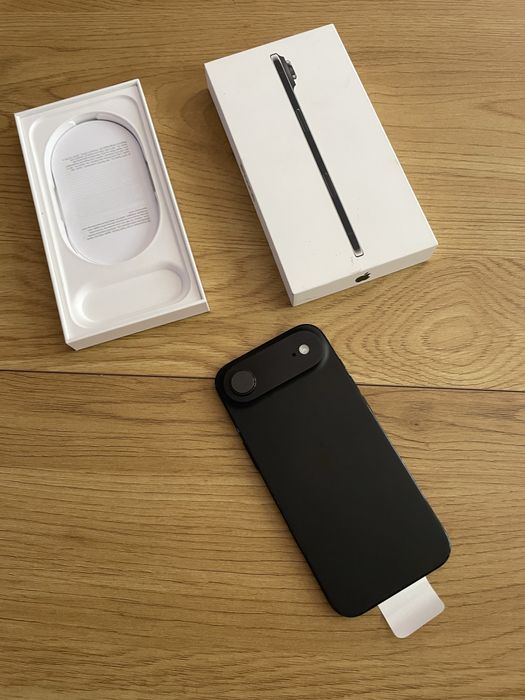 Бартер iPhone Air 256gb 100% black 51 cycle