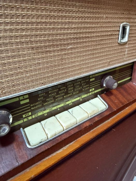 Radio lemn lampi