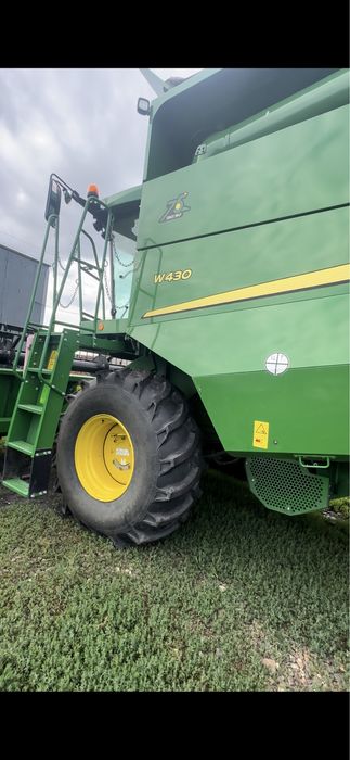 Комбайн Джон Дир W430