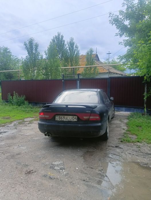 Митсубиси галант