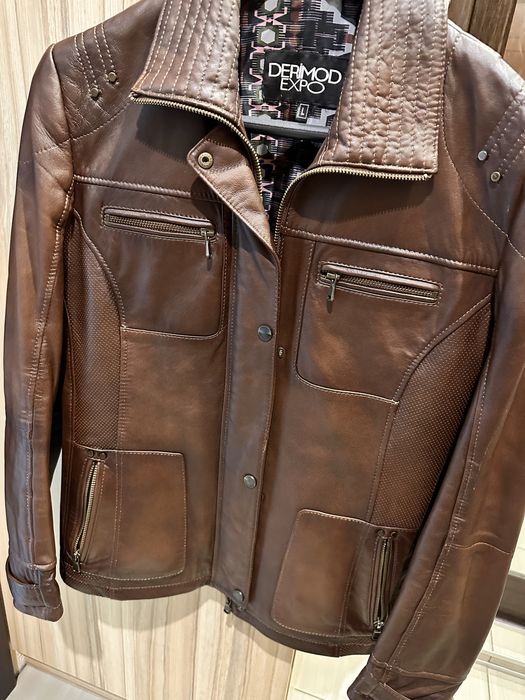 Кафяво кожено яке