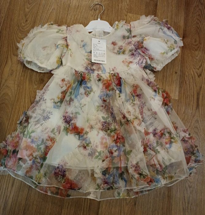 Платья на девочку