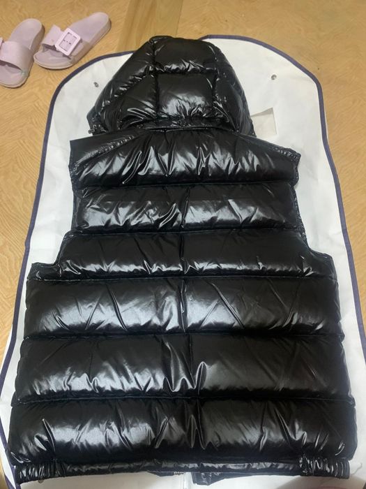 Vând Vesta moncler bormes