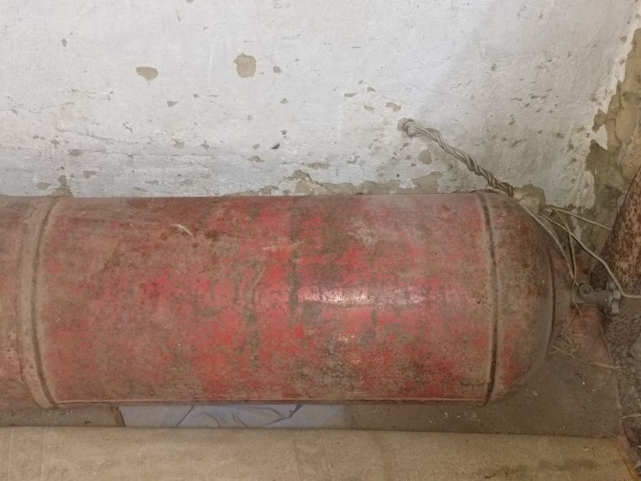 Продам газовые баллоны