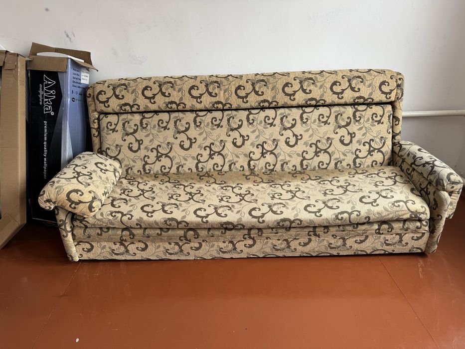 Продас диван хорошего качесва за 30000