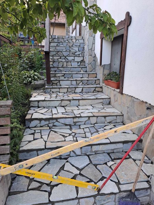 Piatră de munte naturala decorativă