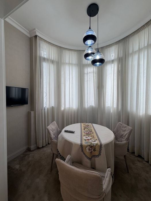 Продажа квартиры Госпитальный Попугайчики 3/3/4 кирпич 135м2