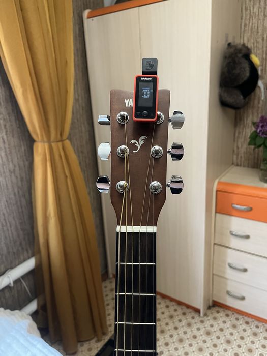 гитара Yamaha f310