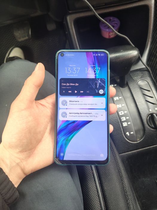 Продам redmi note 9