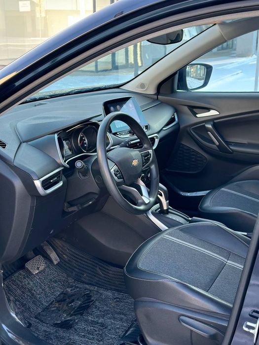 TRACKER 2 Avtomat Full 2022Yil Avto Kredit BANK orqali Oz nomingizga